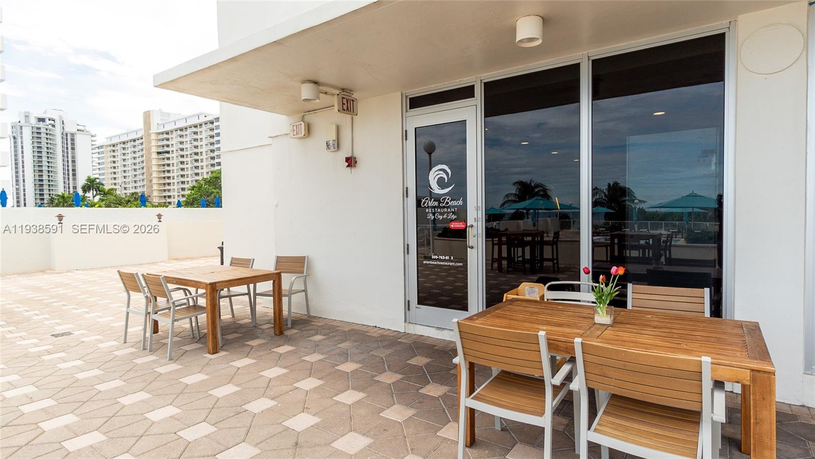 ARLEN BEACH CONDO - Residential
