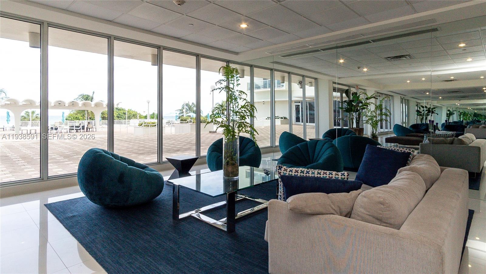 ARLEN BEACH CONDO - Residential