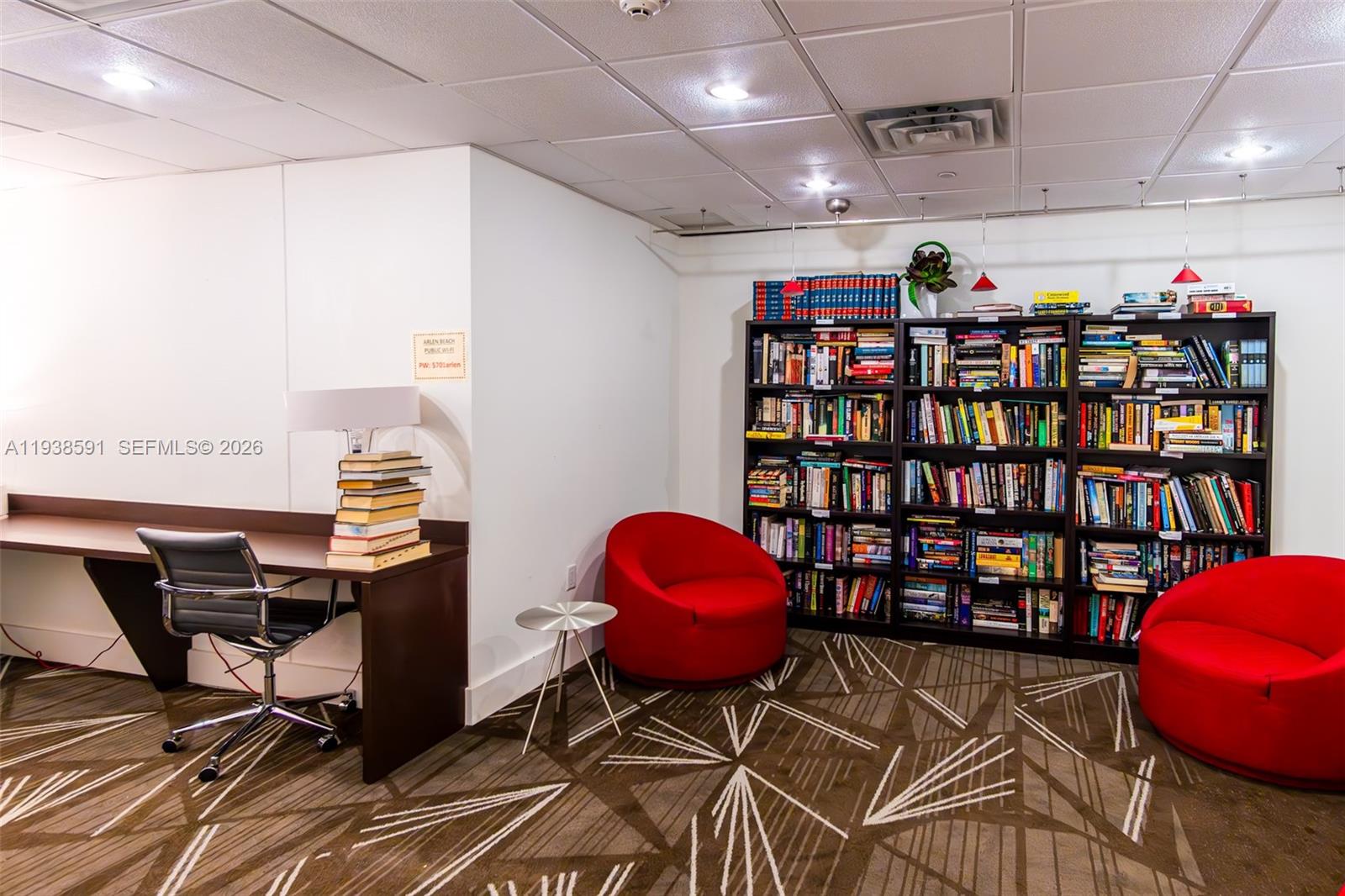 ARLEN BEACH CONDO - Residential