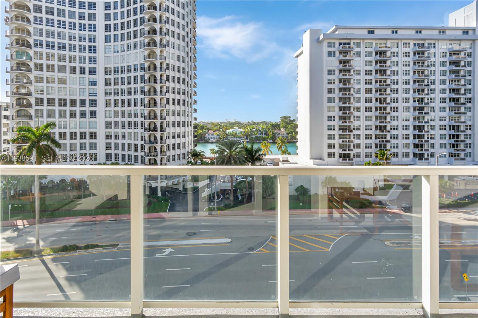 ARLEN BEACH CONDO - Residential