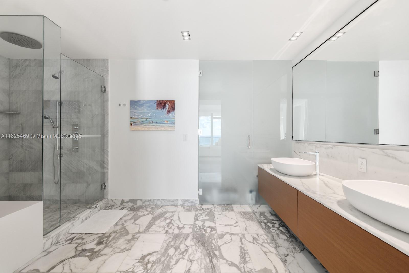 OCEANA BAL HARBOUR CONDO - Residential