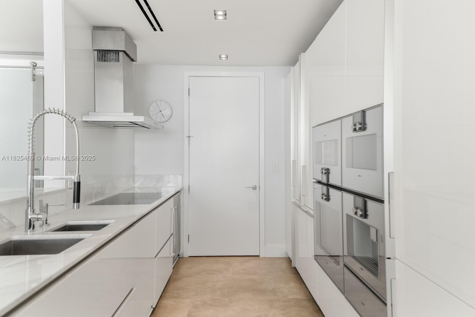 OCEANA BAL HARBOUR CONDO - Residential