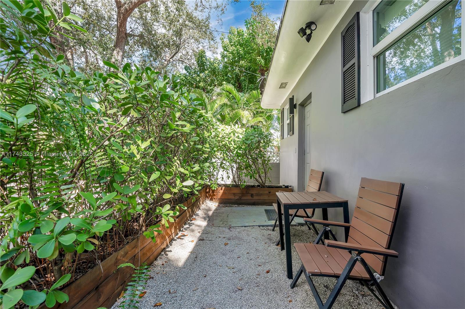 PINEWOOD PARK PL AMD 2ND - Residential Income