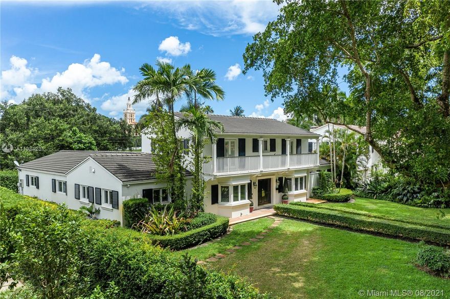 Locals know this beautiful stretch of Alhambra has been prized since the 1920s because a lucky few homes here look to the landmark Biltmore Hotel, spa, restaurants & world class golf, all within an easy stroll of your back gate. Refreshed, revitalized and renewed, this 60s classic features 4 full bedrooms and baths with an ample poolside master, dreamy eat-in kitchen, bar, separate dining and living rooms. Host the most amazing poolside terrace dinners feasting on the Biltmore view. Fireworks optional.