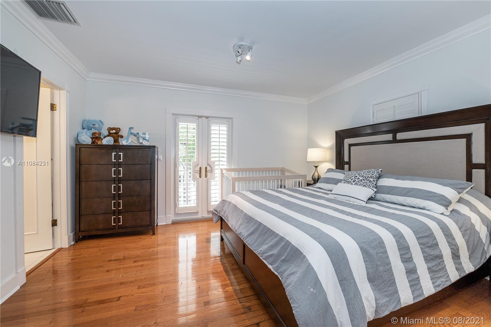 CORAL GABLE COUNTRY CLUB - Residential