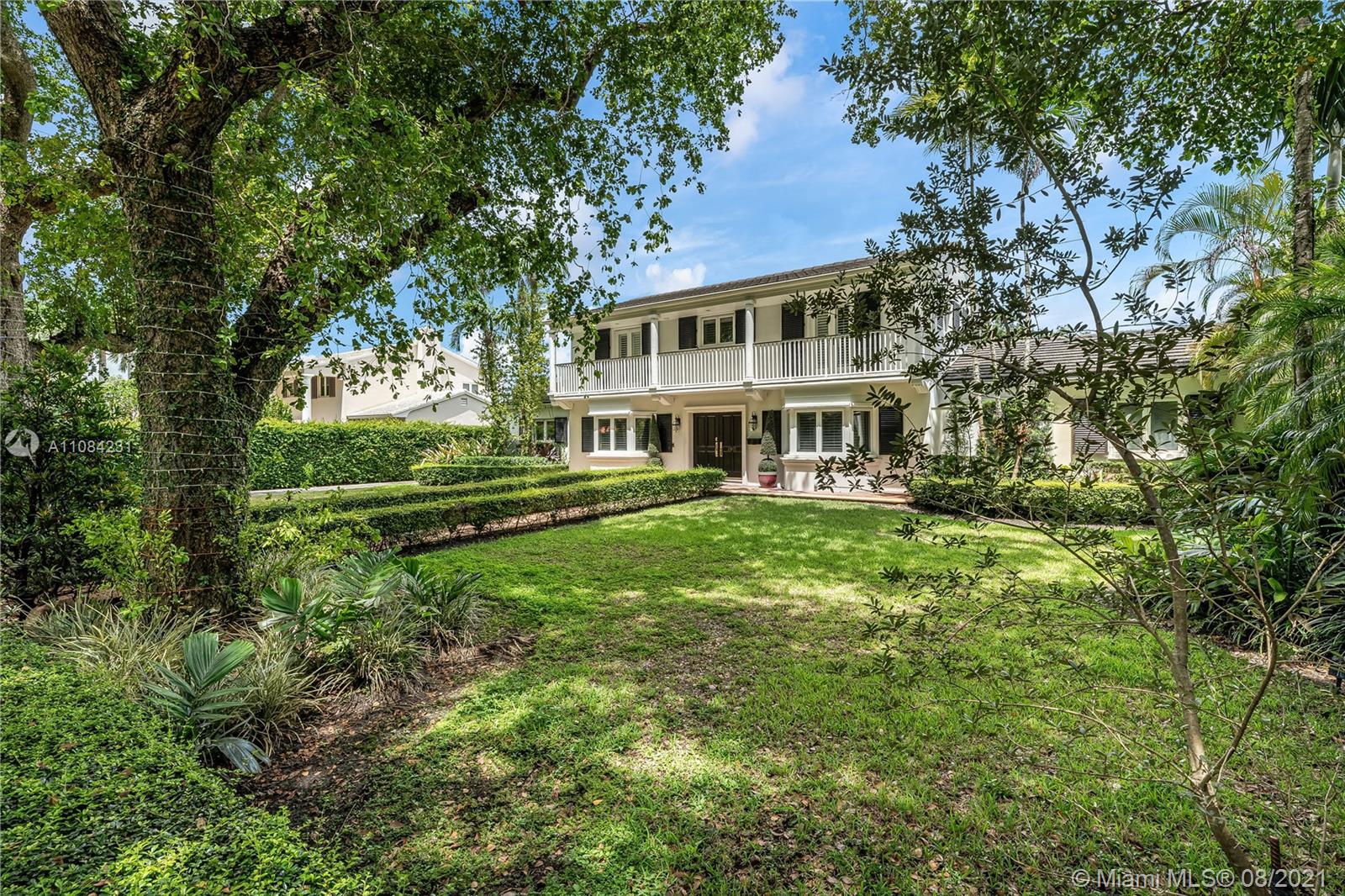 CORAL GABLE COUNTRY CLUB - Residential