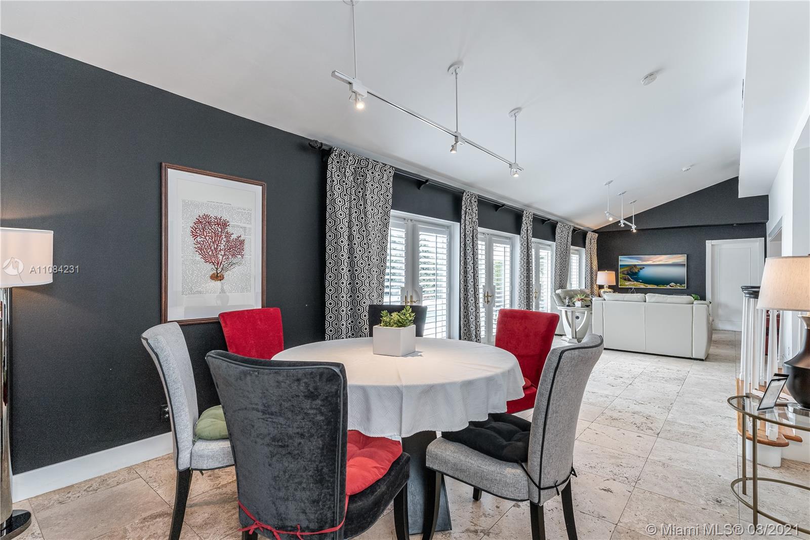 CORAL GABLE COUNTRY CLUB - Residential