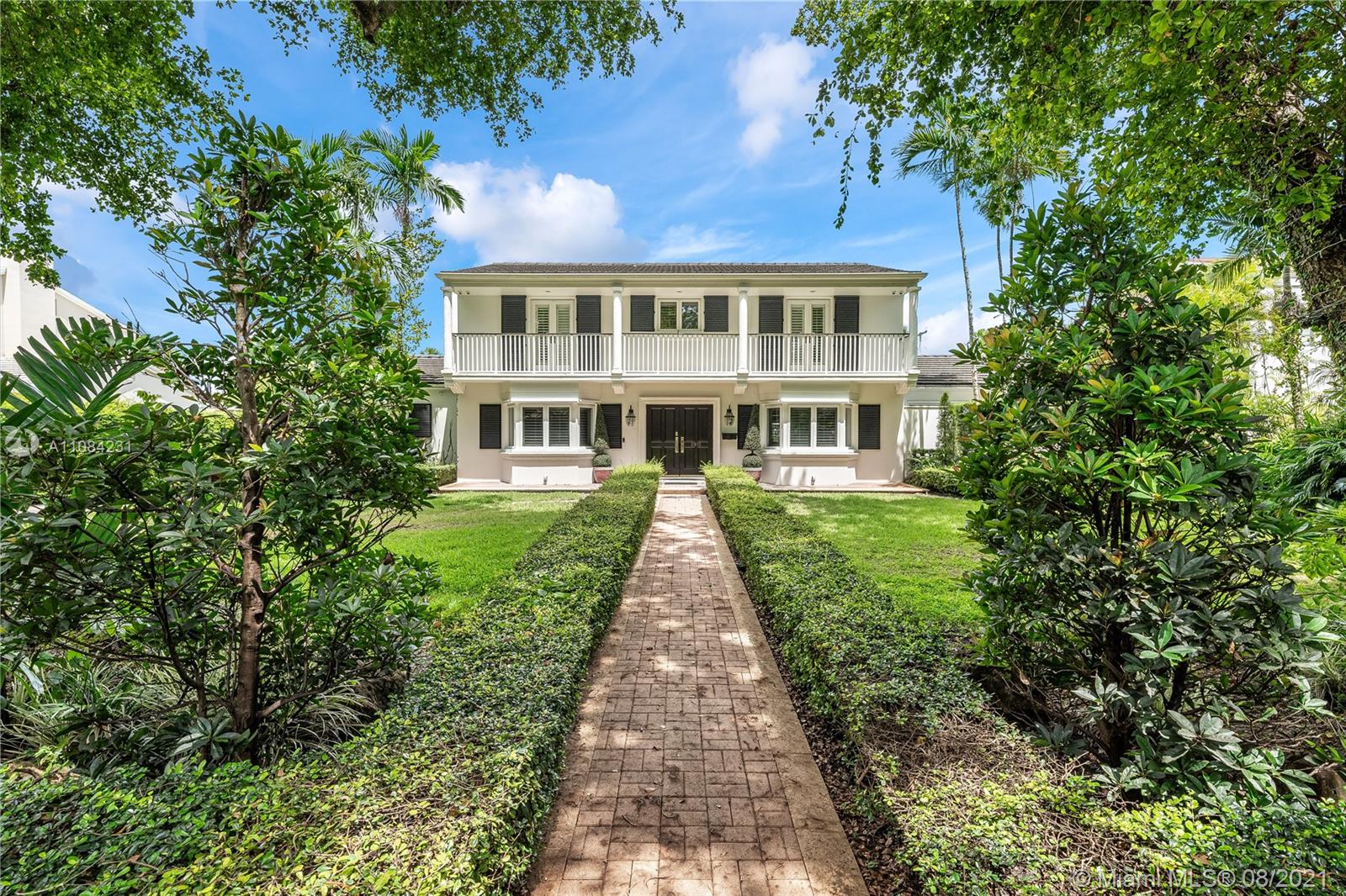 CORAL GABLE COUNTRY CLUB - Residential