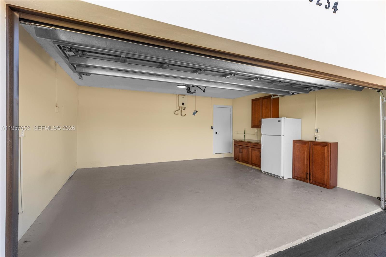 AMERICAN HOMES AT BOCA RA - Residential