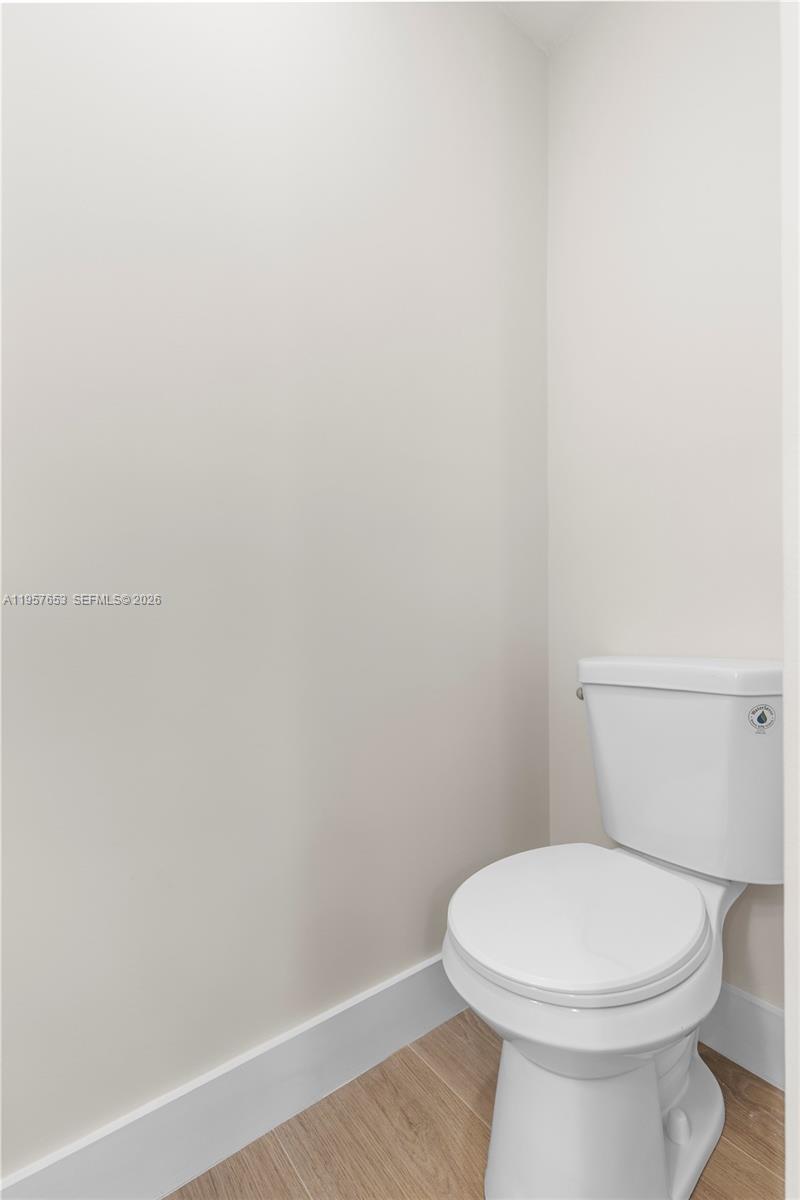 AMERICAN HOMES AT BOCA RA - Residential