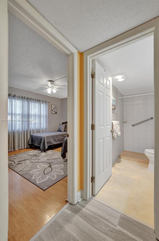 Meadowbrook Lakes View - Residential