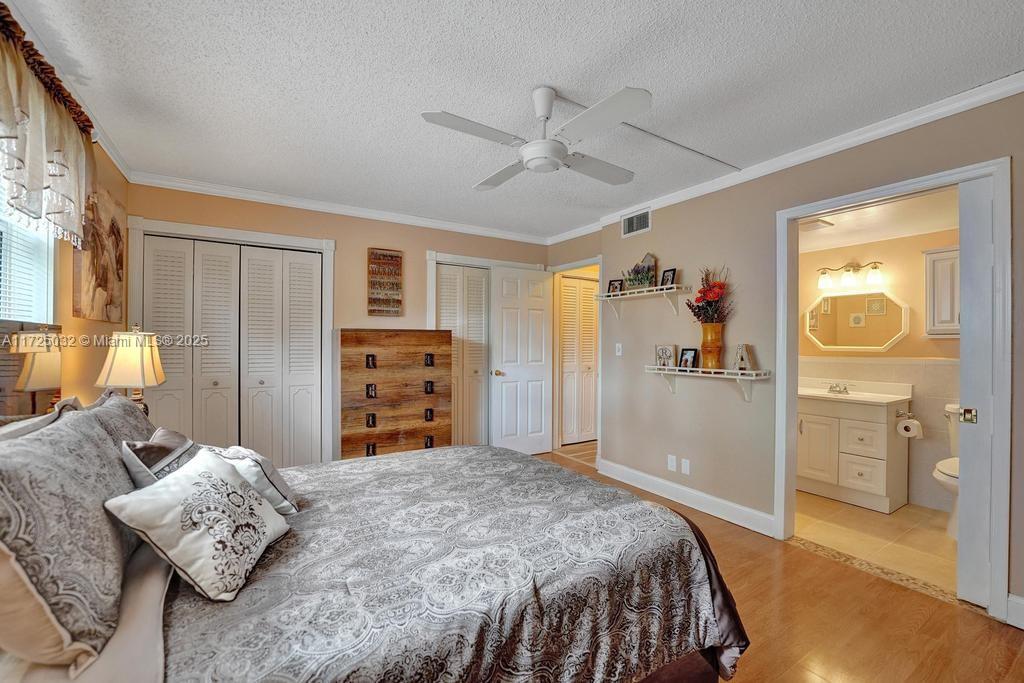 Meadowbrook Lakes View - Residential