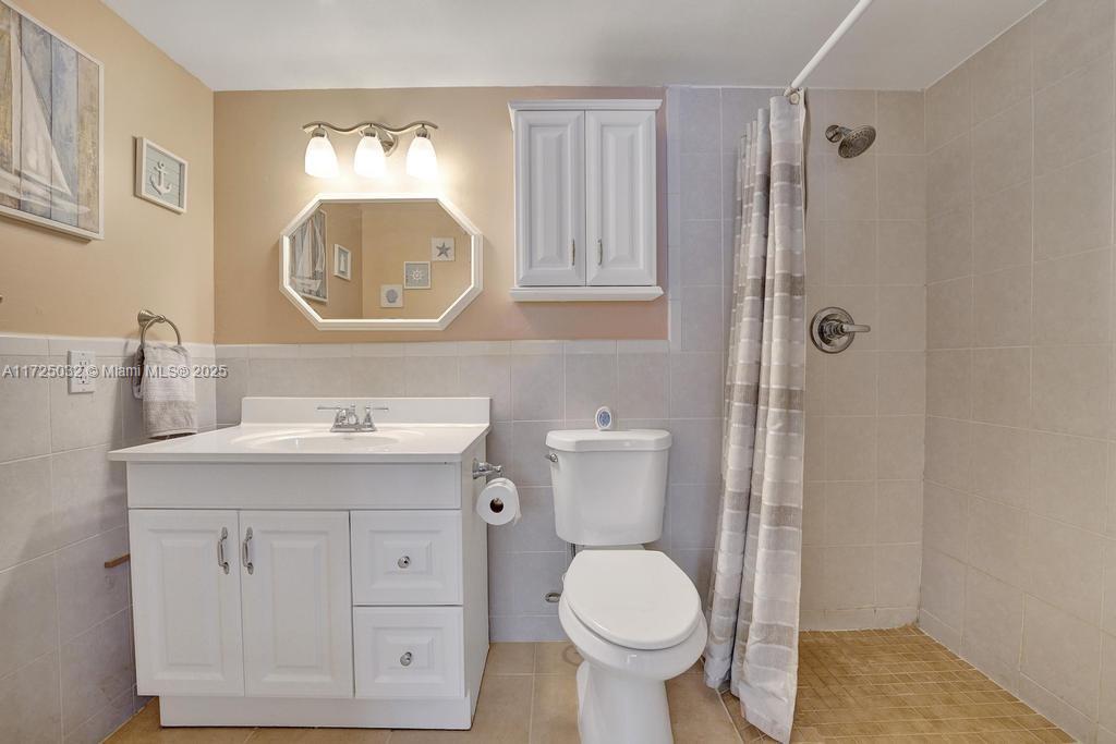 Meadowbrook Lakes View - Residential