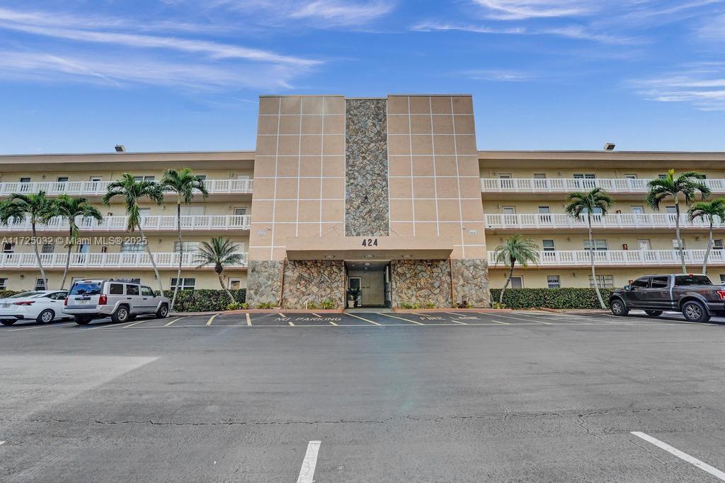 Meadowbrook Lakes View - Residential