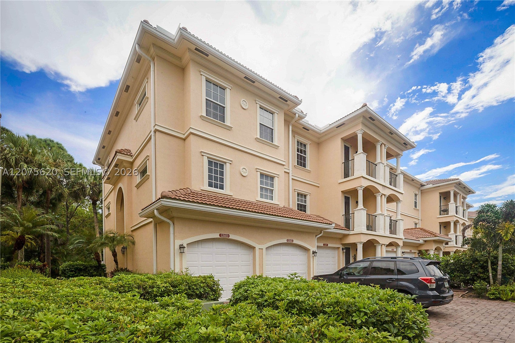 12683 SE Old Cypress Dr 902