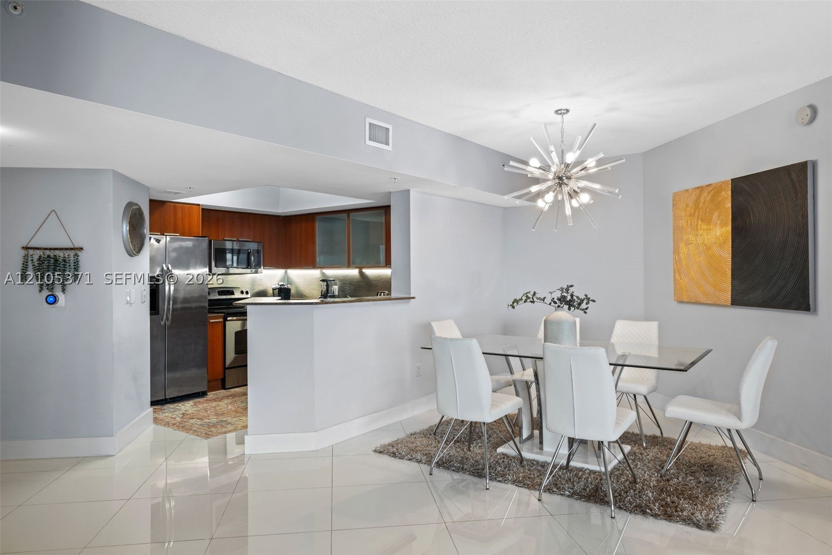 16699 Collins Ave 1104