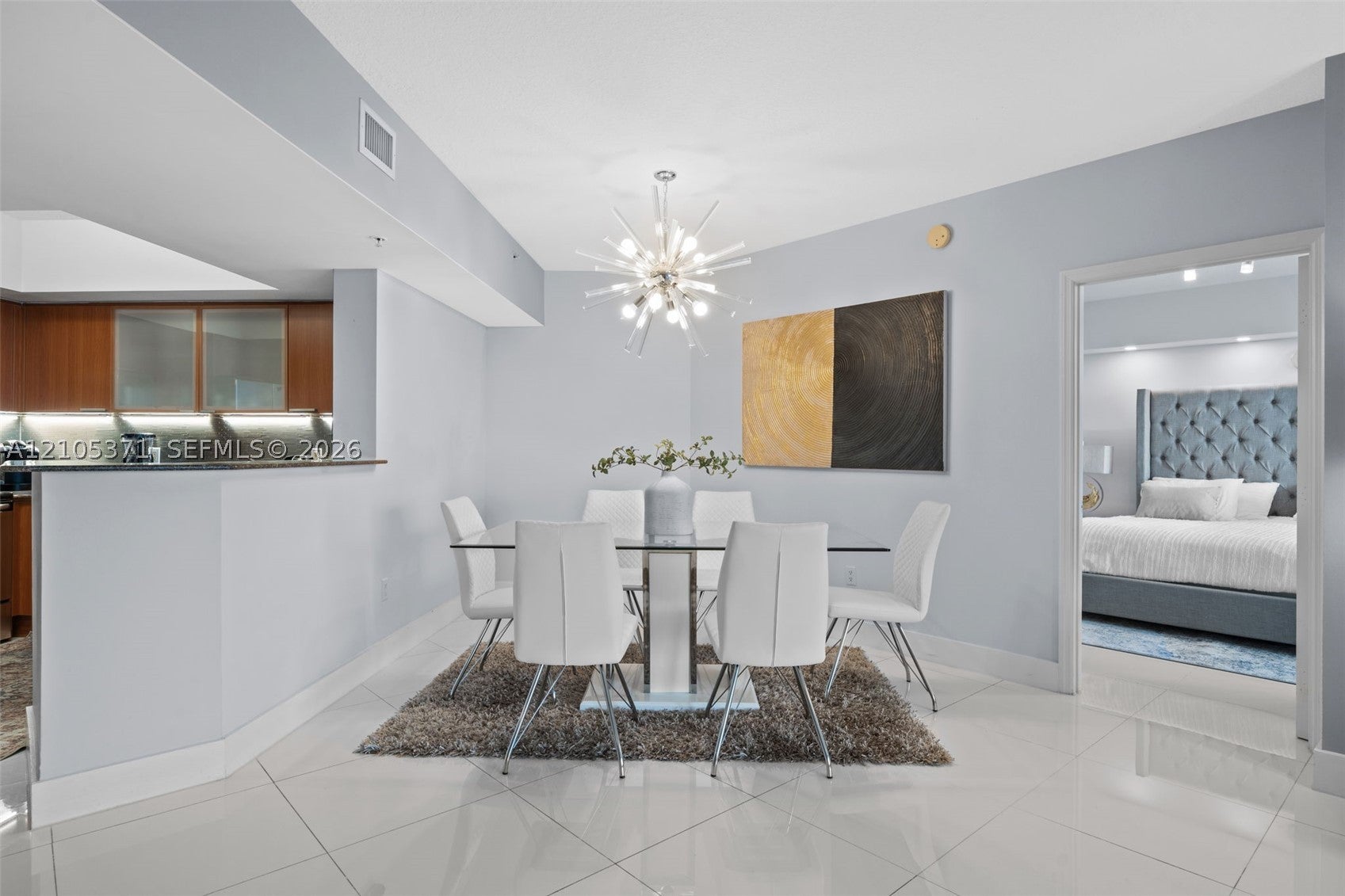 16699 Collins Ave 1104