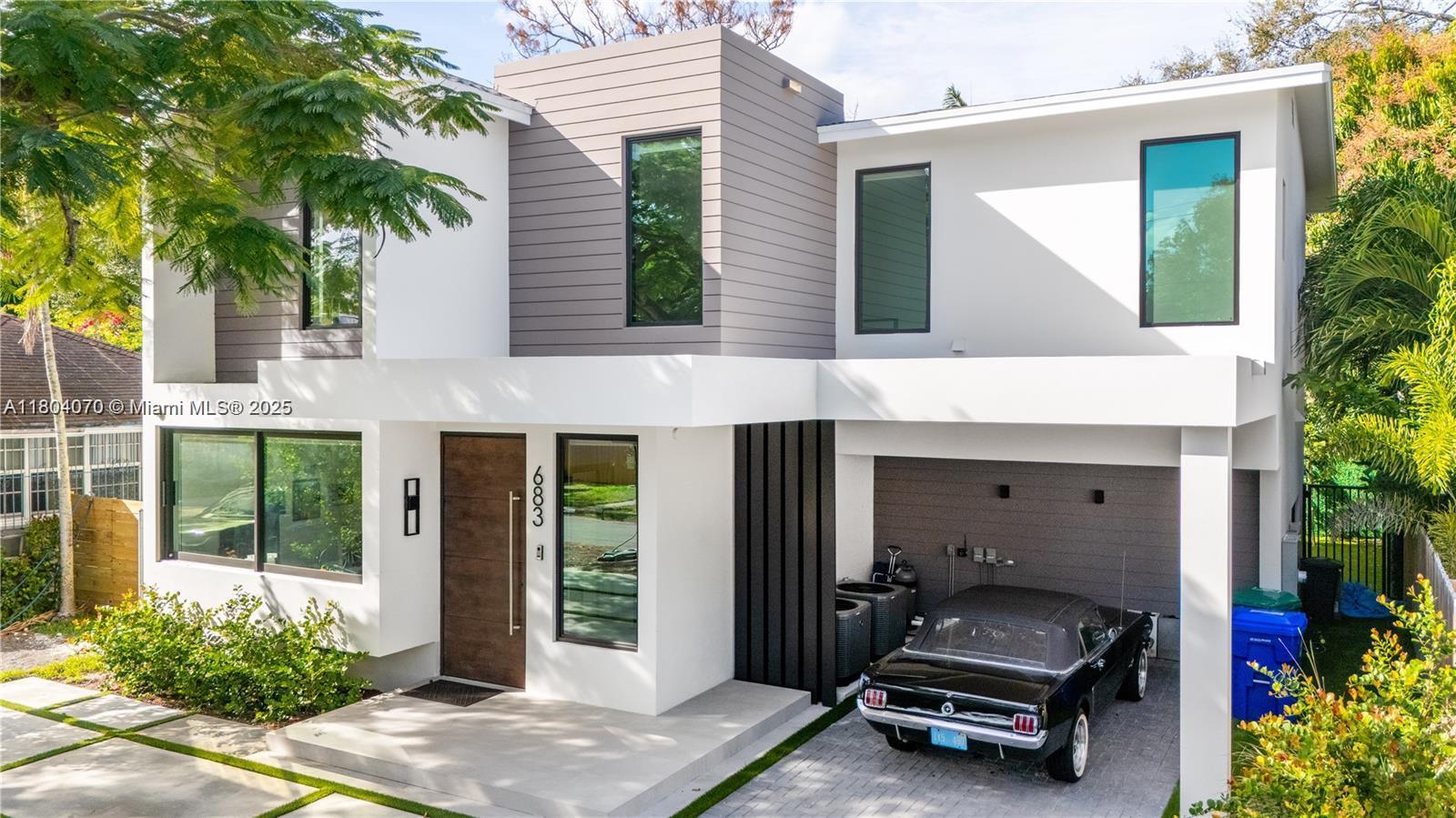 683 Ne 68th St, Miami, Broward County, Florida - 4 Bedrooms  
4 Bathrooms - 