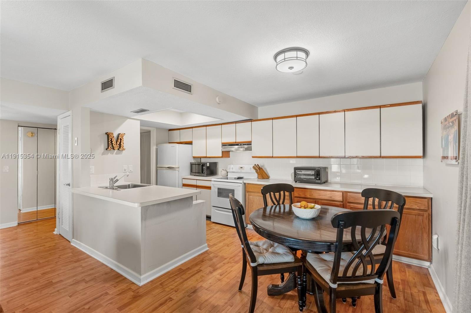 MARBEYA CLUB CONDO - Residential