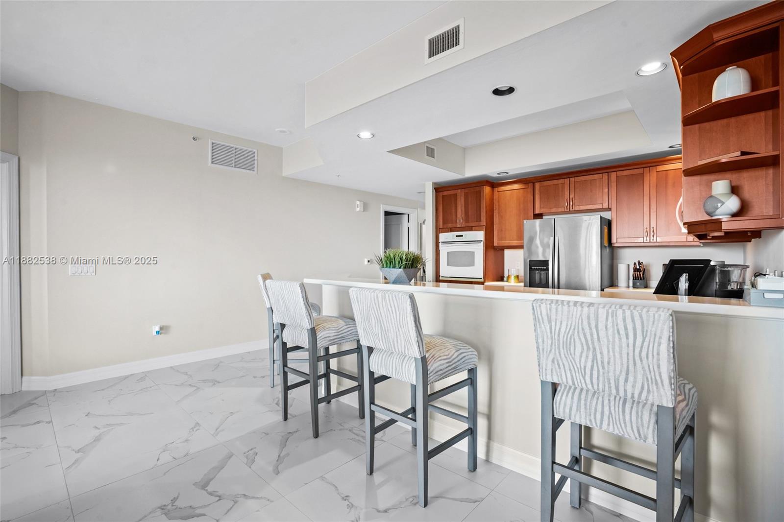 RIVA DEL LAGO - Residential
