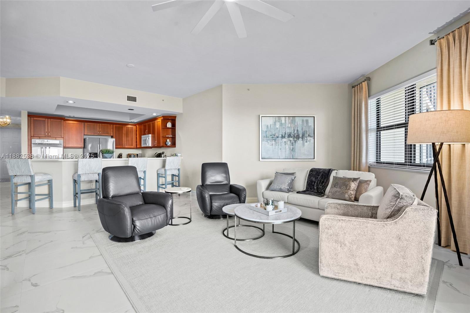 RIVA DEL LAGO - Residential