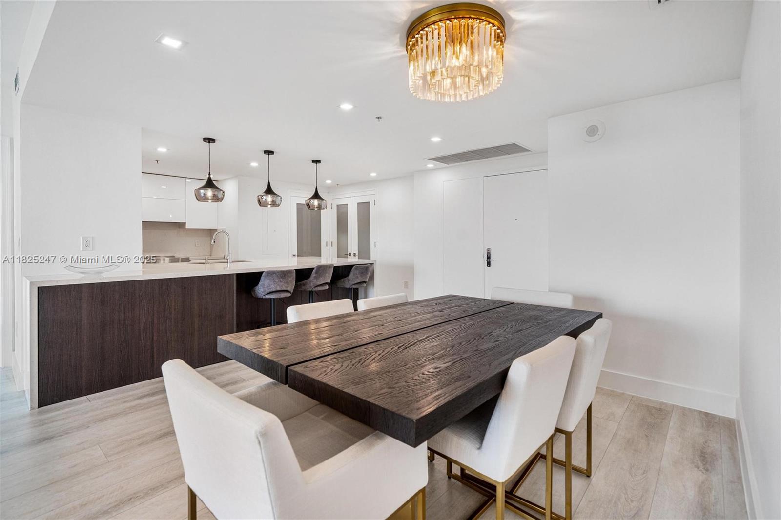 3400 SW 27th Ave 1605