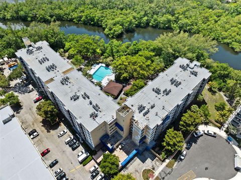 Tiny photo for 17890 Dixie HWY #603, North Miami Beach, FL 33160 (MLS # A12027536)