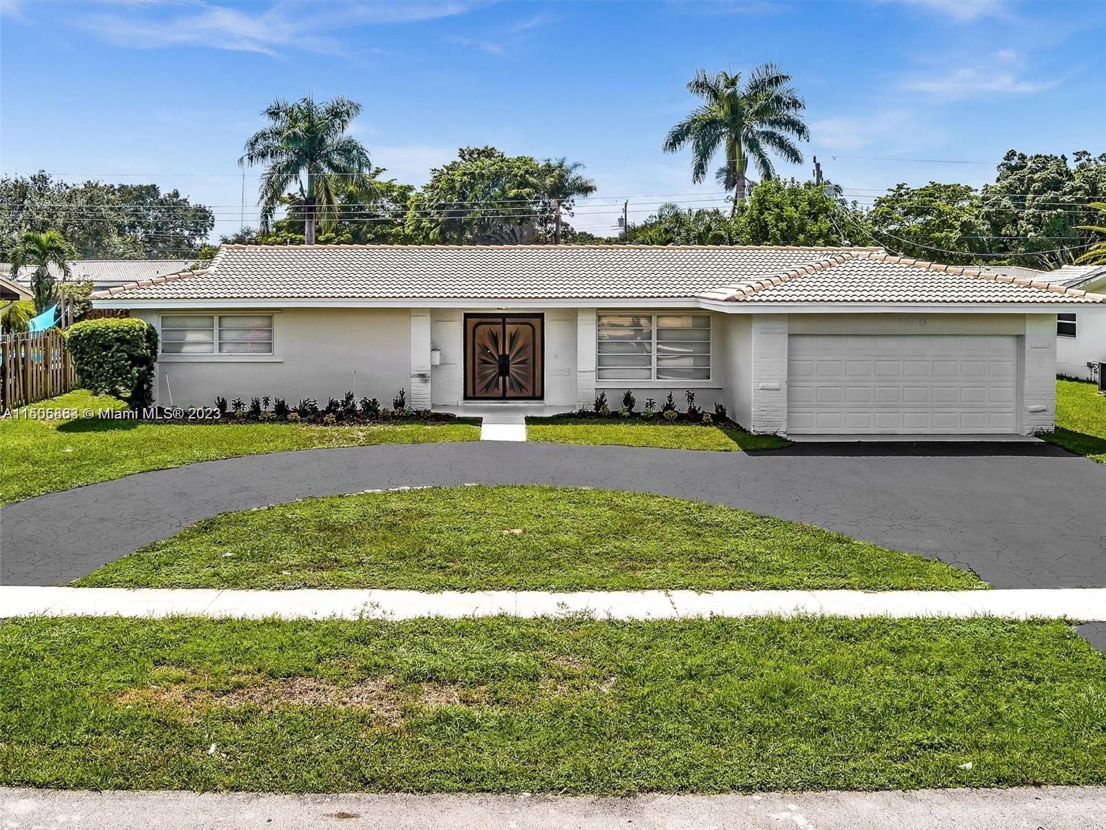 MIRROR LAKE ESTATES SEC F - Residential