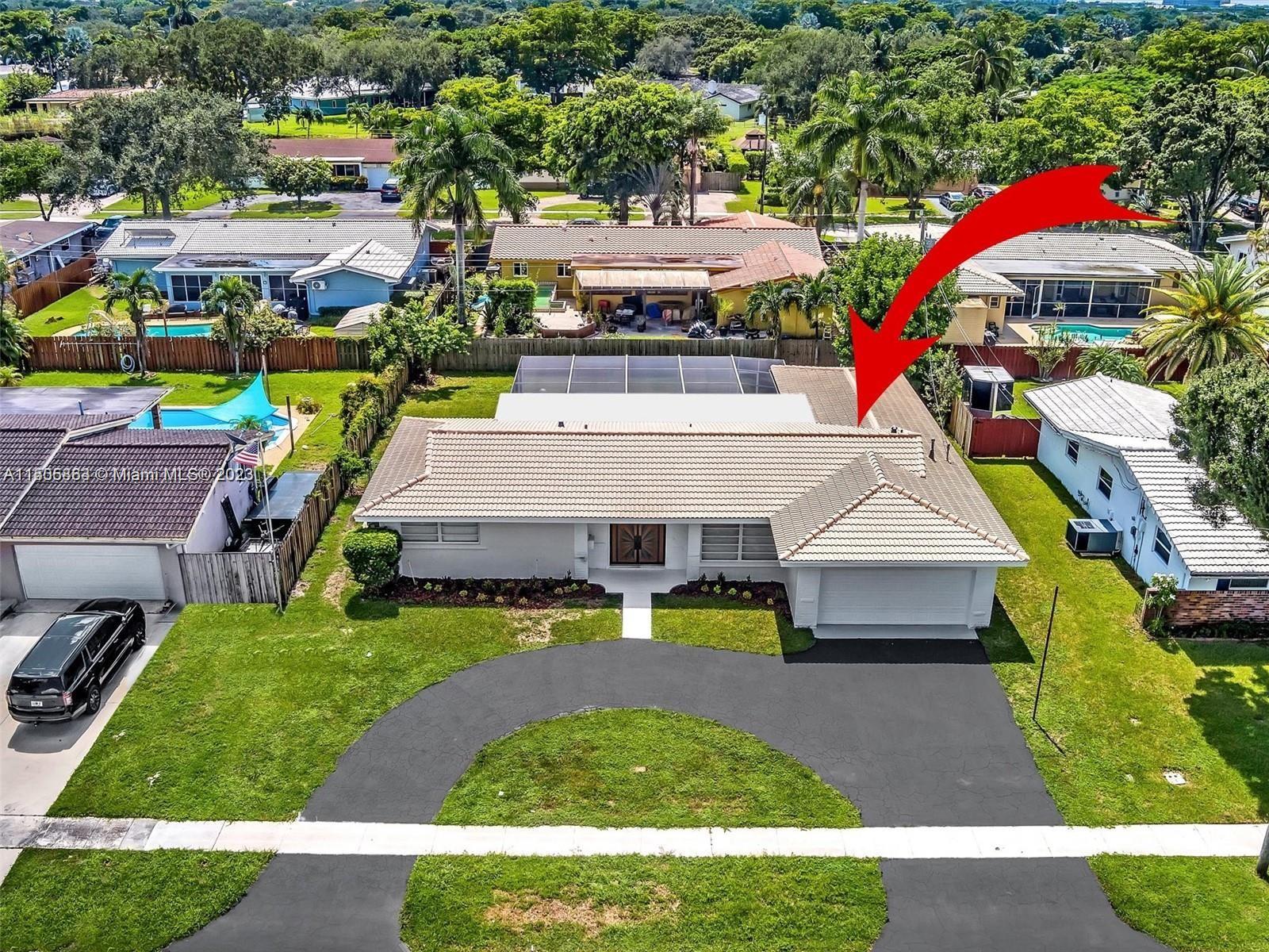 MIRROR LAKE ESTATES SEC F - Residential