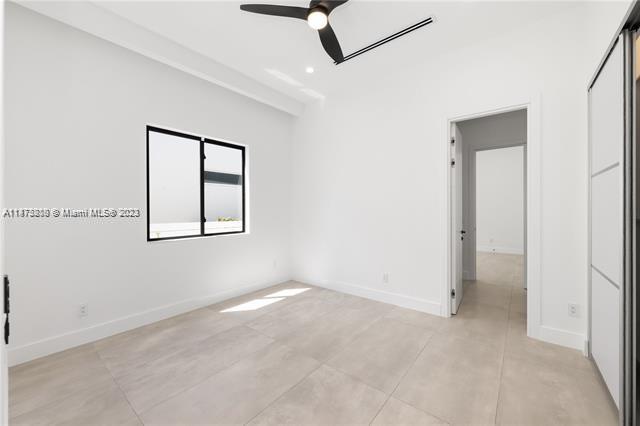 HOLMBERG & MC KEES - Residential