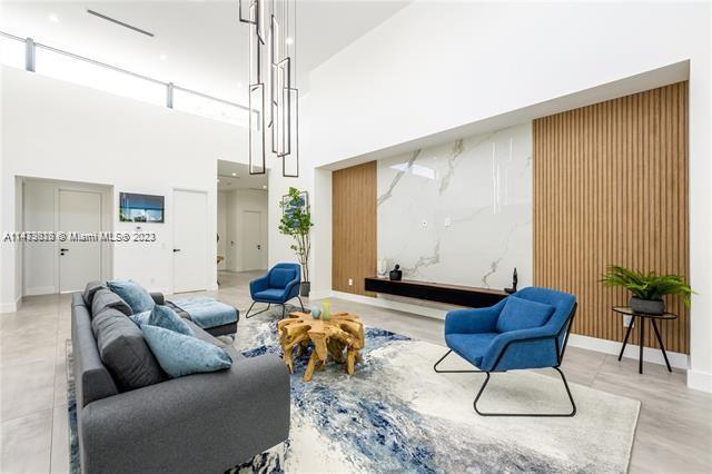 HOLMBERG & MC KEES - Residential