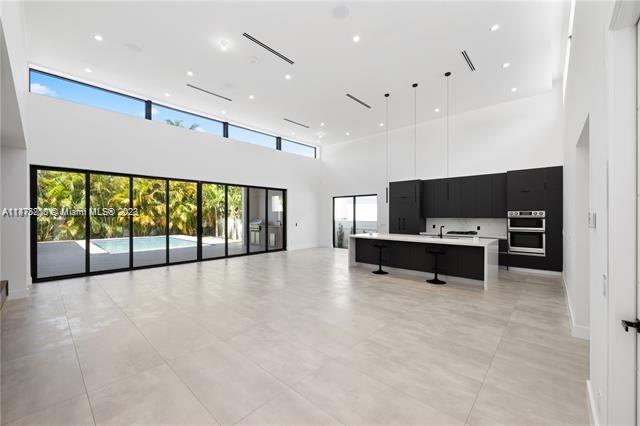 HOLMBERG & MC KEES - Residential