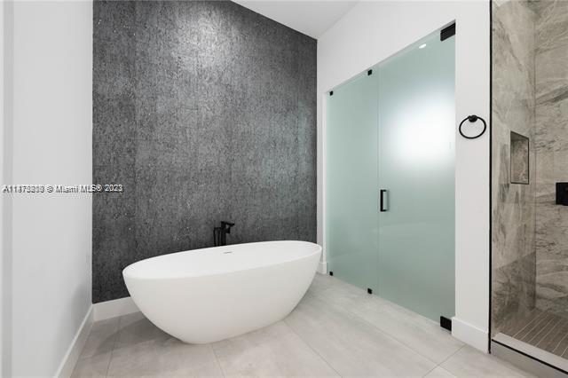 HOLMBERG & MC KEES - Residential