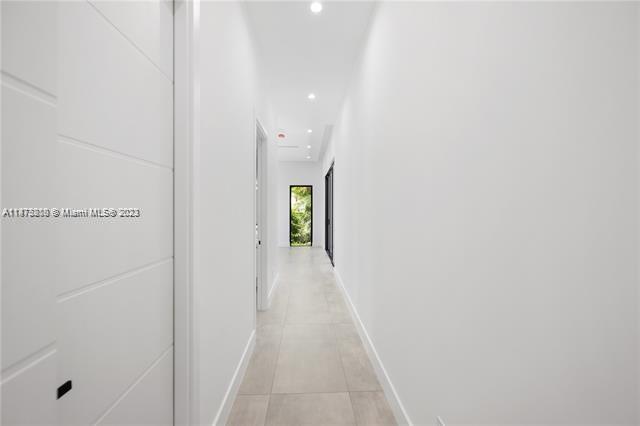 HOLMBERG & MC KEES - Residential