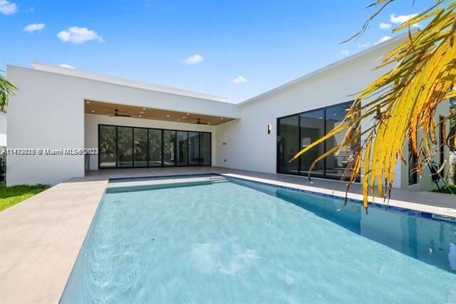 HOLMBERG & MC KEES - Residential