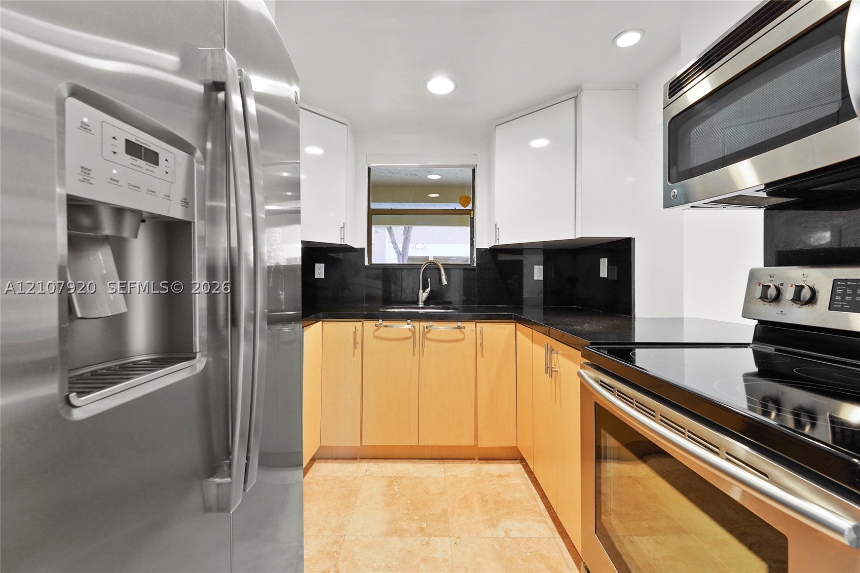 3062 Shipping Ave 3062