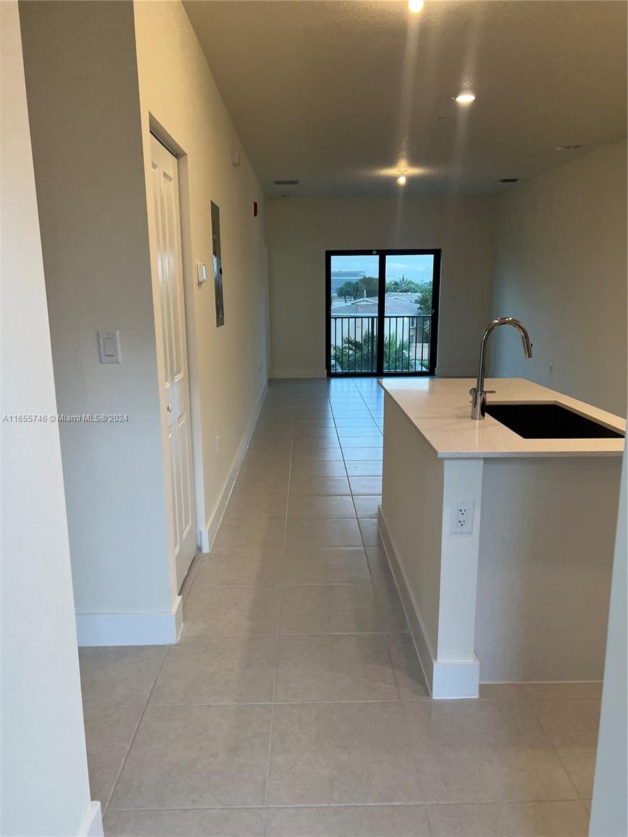 8001 NW 41st St F-310