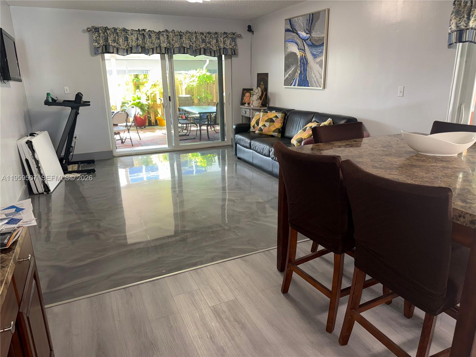 MONTERREY 2ND ADDN - Residential