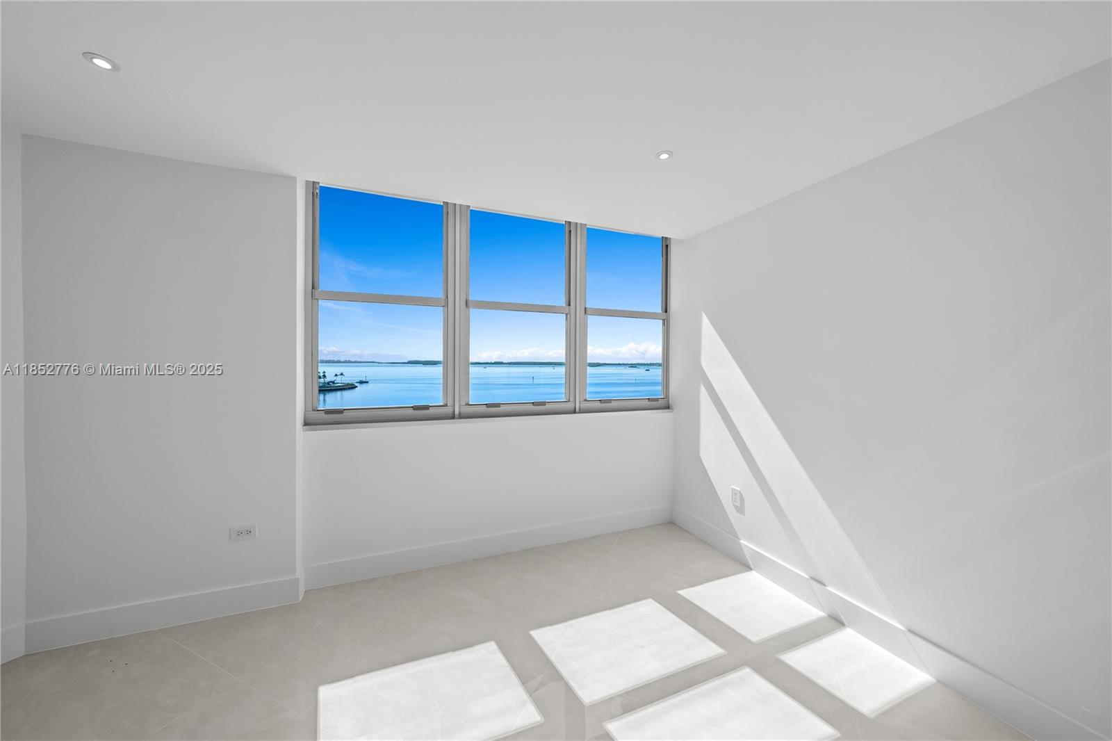 FOUR AMBASSADORS CONDO PH - Residential Lease