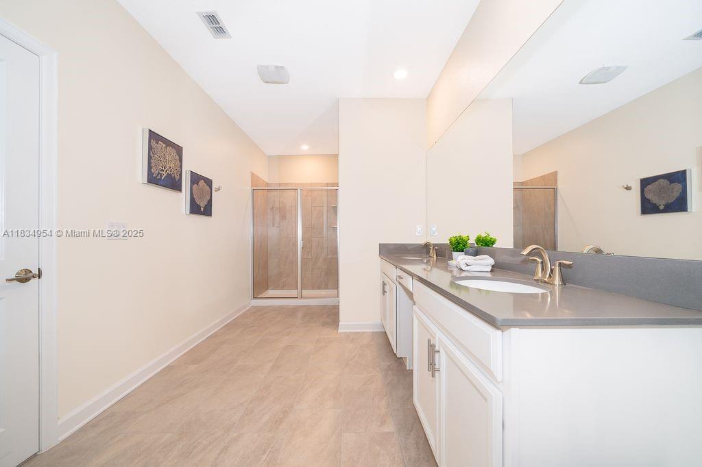 COVE AT STOREY LAKE III - Residential