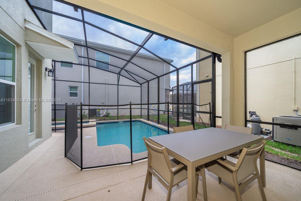 COVE AT STOREY LAKE III - Residential