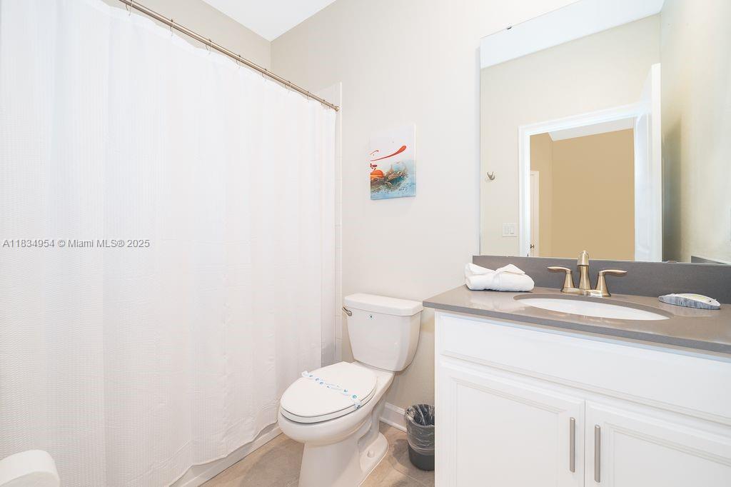 COVE AT STOREY LAKE III - Residential