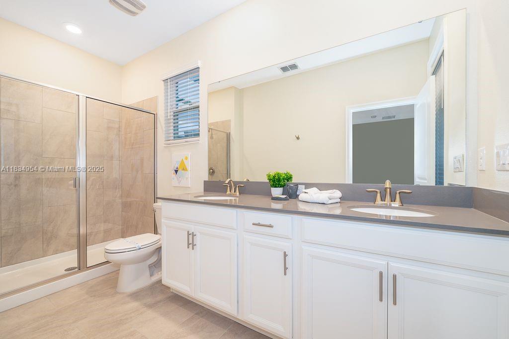 COVE AT STOREY LAKE III - Residential