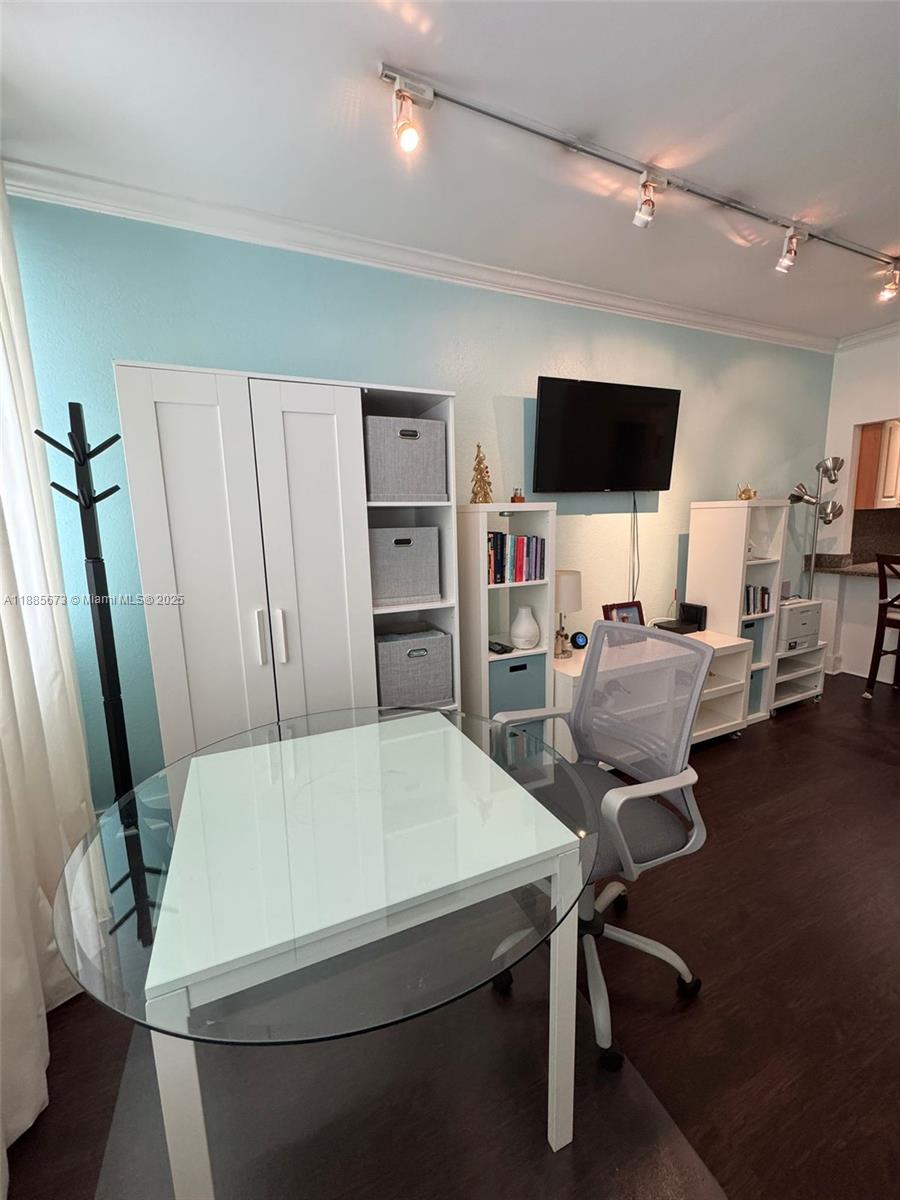 DAVID WILLIAM HOTEL CONDO - Residential Lease