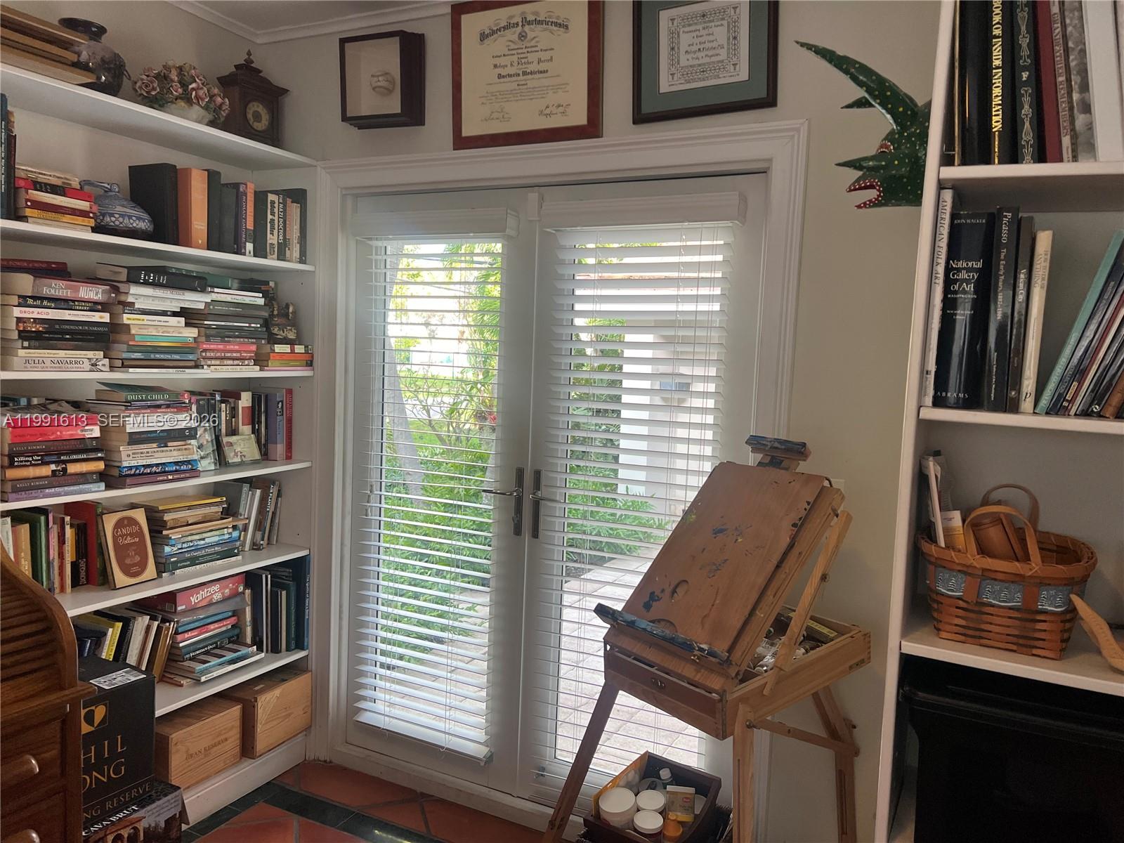 BISCAYNE KEY ESTATES - Residential