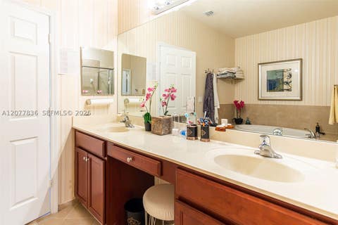 Tiny photo for 125 SE 36th Pl, Homestead, FL 33033 (MLS # A12077836)