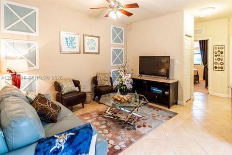 Tiny photo for 125 SE 36th Pl, Homestead, FL 33033 (MLS # A12077836)