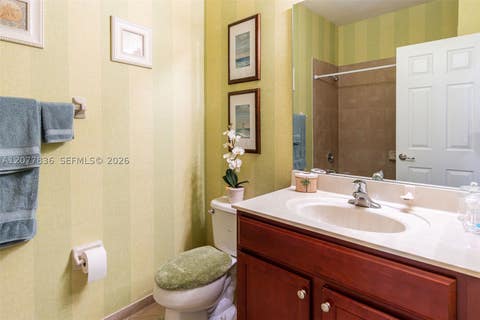 Tiny photo for 125 SE 36th Pl, Homestead, FL 33033 (MLS # A12077836)