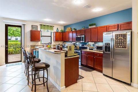 Tiny photo for 125 SE 36th Pl, Homestead, FL 33033 (MLS # A12077836)