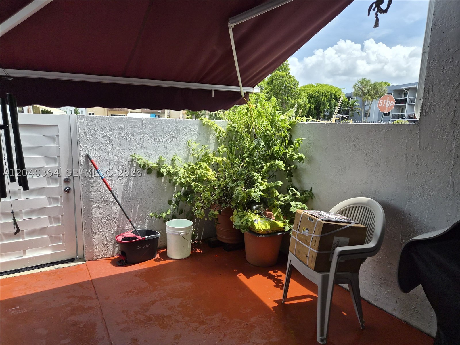 6201  SW 138   TH  CT  APART  G
